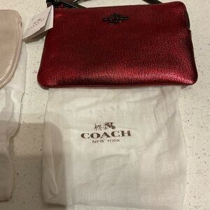 Coach Purse/wristlet with dust bag